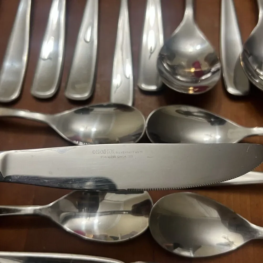Hampton Silversmiths Stainless Flatware Park 235 Forks Spoons Knives 31 Pieces